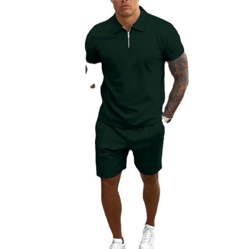 Avslappnad kortärmad t-shirt och shortsset