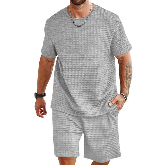 Herrset med enfärgad t-shirt och shorts